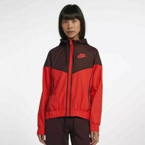 Nike Womens NSW Sportswear Windrunner Jacket